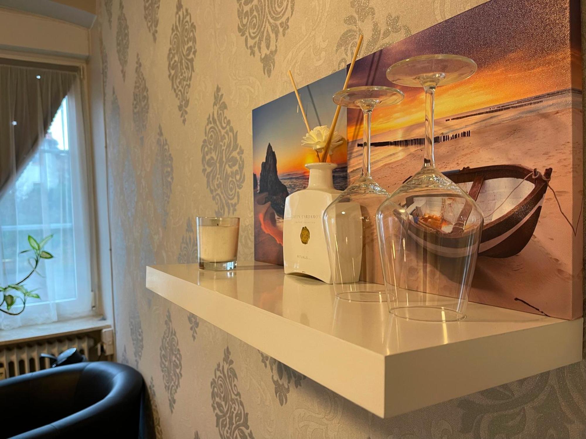 Gaestehaus Pellinger Hof Pellingen ภายนอก รูปภาพ